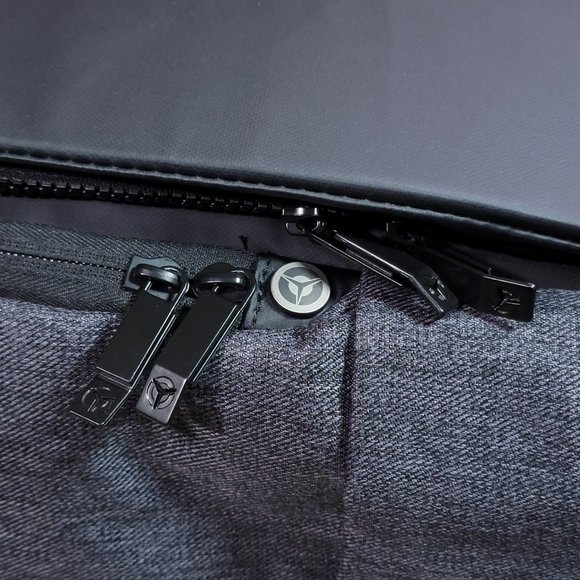 Lenovo Legion 15.6 Recon Gaming Backpack - Picture 10 of 15